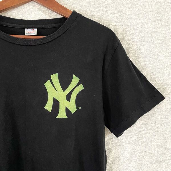 マジェスティック ニューヨーク ヤンキース 半袖Tシャツ ブラック L アメリカ古着 ヴィンテージ Tシャツ メジャーリーグ ベースボール 野球