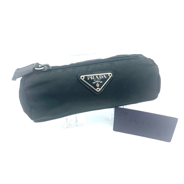 PRADA ナイロン ミニ ポーチ 小物入れ 三角ロゴ シルバー金具 化粧 コスメ メイク マルチケース ペンケース トライアングルロゴ ブラック