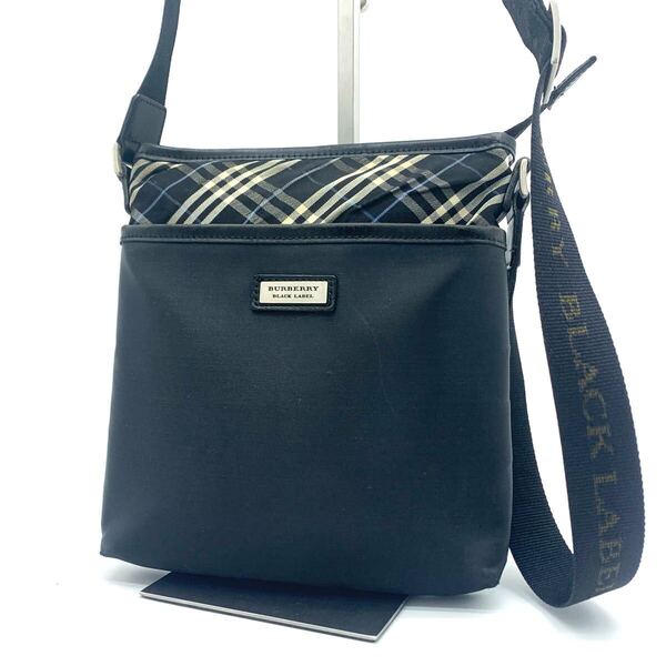 BURBERRY BLACK LABEL ショルダーバッグ ノバチェック ナイロン レザー クロスボディ ロゴ シルバー金具 ショルダー調整可能 ブラック
