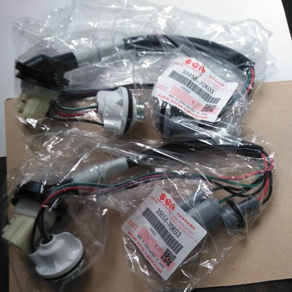 ☆即決送料込み スズキワゴンR MH23S テールランプハーネスソケット左右分2個セット純正品番35658-70K03⑦