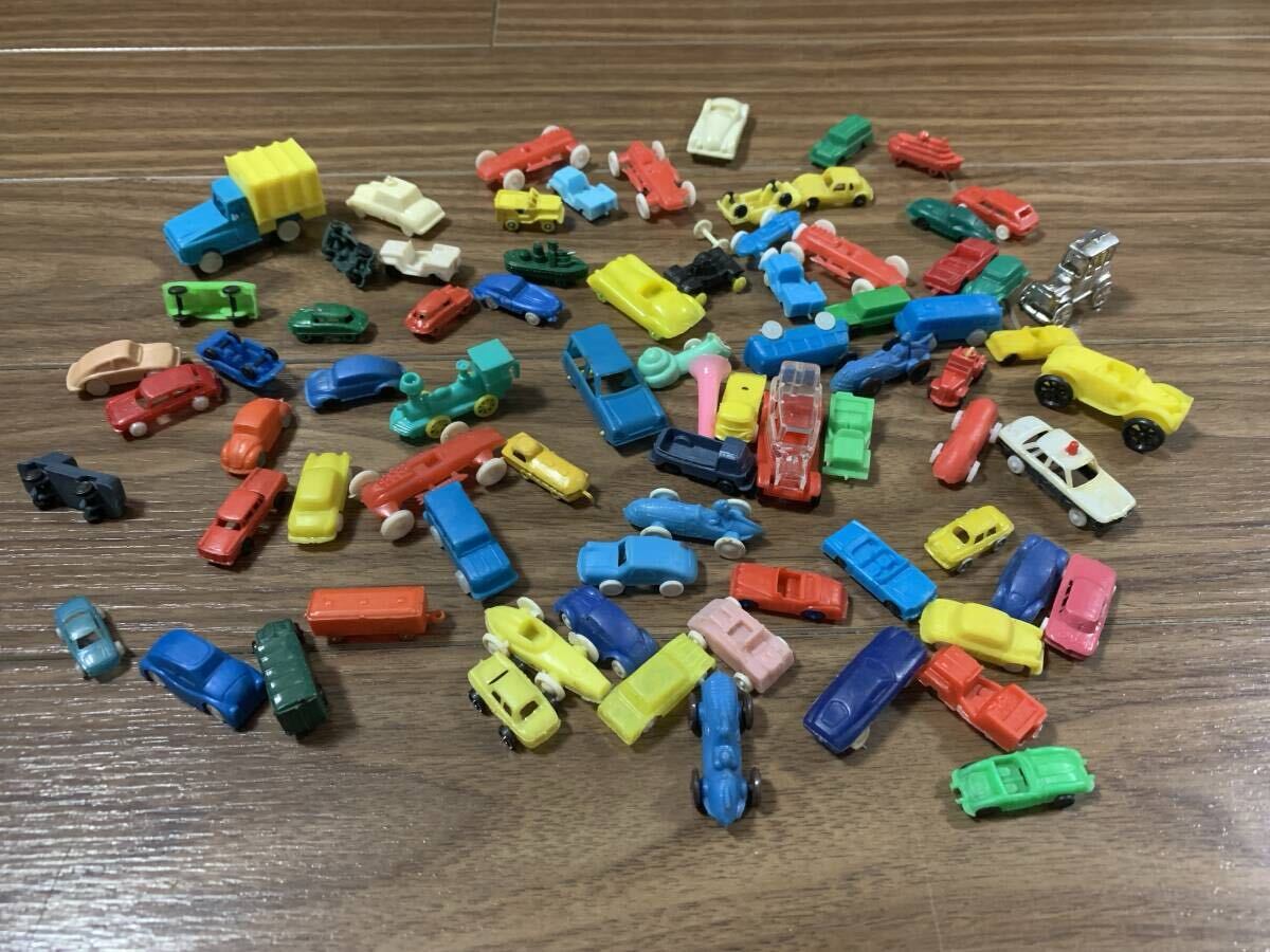 昭和レトロ グリコおまけ スポーツカー70個セット Yahoo!オークション -「グリコ おまけ 車」(食玩、おまけ) の