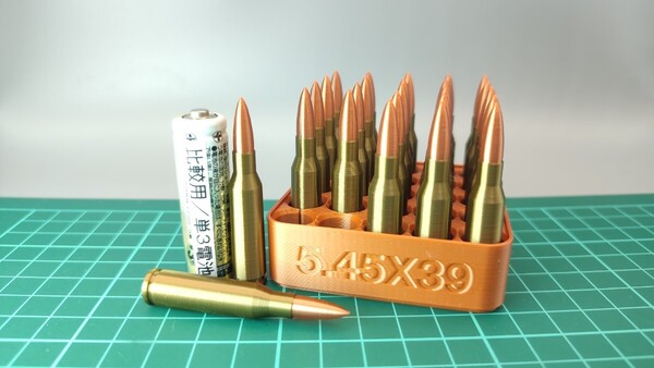 5.45x39mm 弾鉄薬莢ラッカー塗装(グリーン系)風 ダミーカート 25個セット【送料無料/トレイおまけ付】(検) AK-74 ak 74 AEK-971 AN-94 1