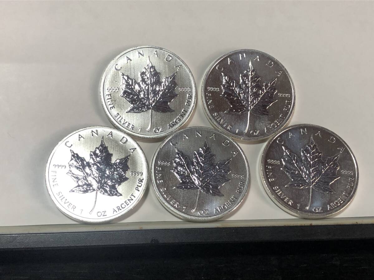 1991年 カナダ メープルリーフ銀貨 エリザベス女王 純銀 銀貨 99.9% 1991年 カナダ メープルリーフ銀貨 エリザベス女王 純銀 銀貨