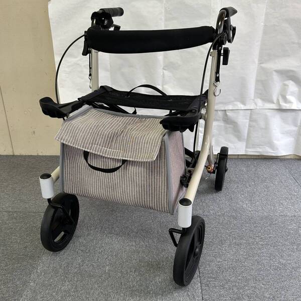 【中古歩行器】アロン化成 ショッピングターン 532-325 介護用品 座面付き シルバーカー 移動 お買い物 おしゃれ《洗浄・消毒済み》