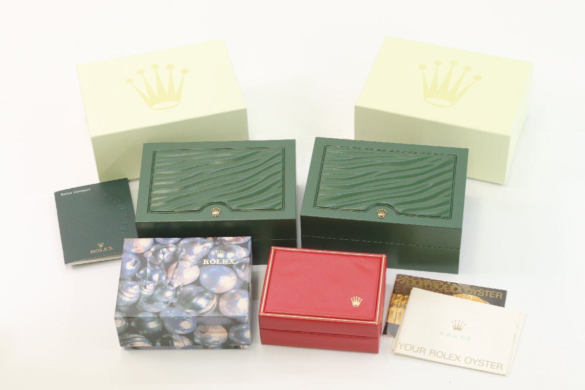 ROLEX レッドケース 付属品セット 空箱セット 美品 Yahoo!オークション -「赤」(箱、保証書、付属品) (ロレックス
