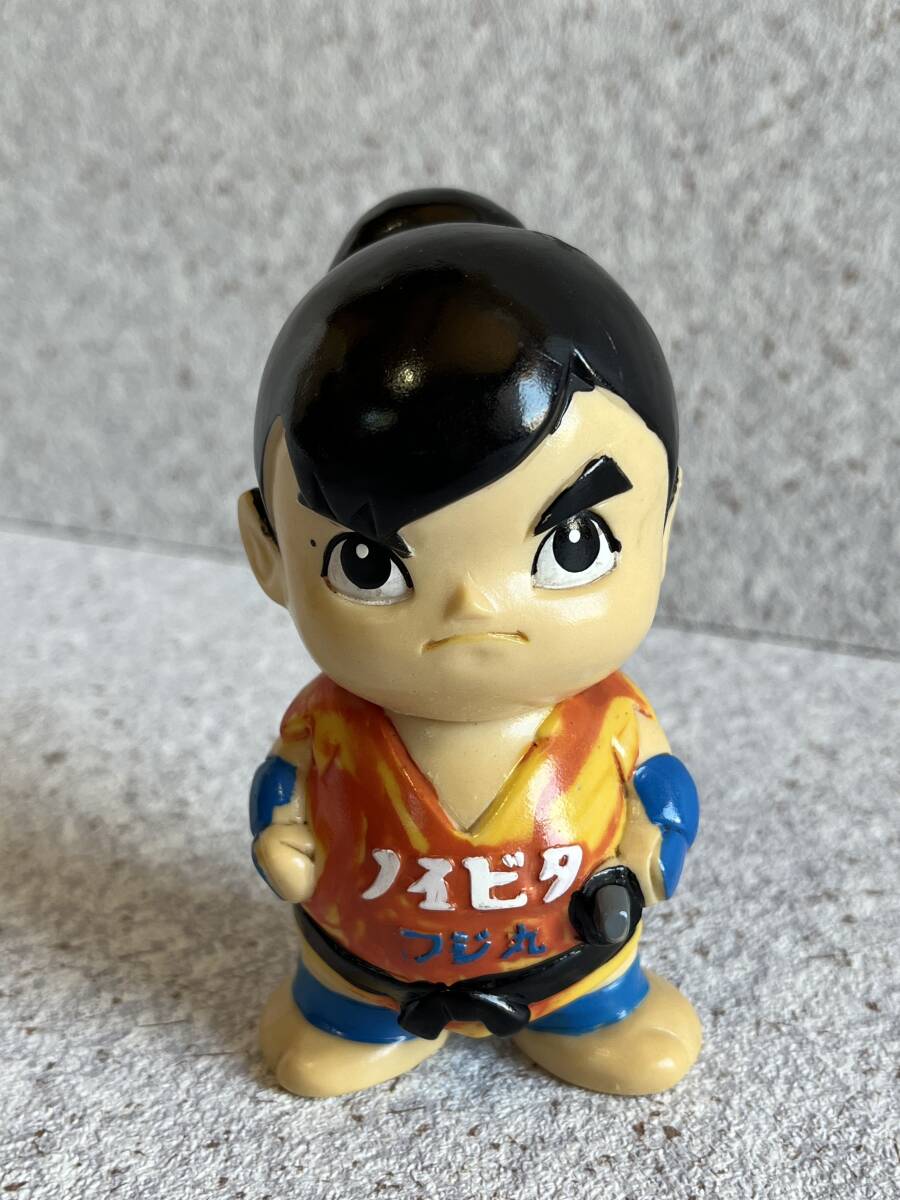 ノイビタ 当時物 貯金箱 風のフジ丸ソフビ人形 Yahoo!オークション -「藤沢薬品 風のフジ丸」の落札相場・落札価格