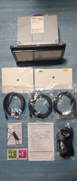 プリウス50系専用 9インチ DSZT-YC4T 2020年更新歴有り トヨタ純正 SDナビ BluetoothAudio フルセグTV CD録音 DVD SD アンテナ付 9型 73y