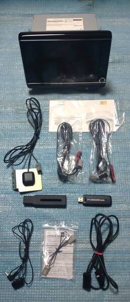 N-BOX(JF3 JF4)専用 VXU-185NBi 2019年地図 8インチカーナビ プレミアムインターナビ ホンダ純正 フルセグTV Bluetooth DVD SD 8型 712n