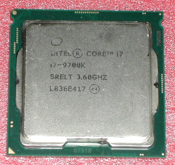 ジャンクCPU Core i7 9700K LGA1151