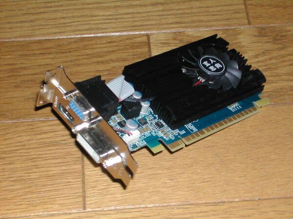 玄人志向 GT730 GDDR5 1G ロープロファイルグラボ