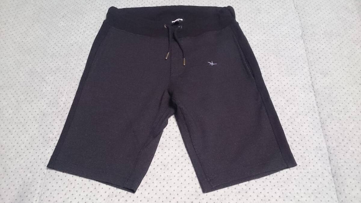 2025年最新】Yahoo!オークション -1 piu 1 uguale 3 ショートの