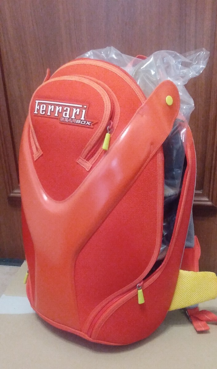 Ferrari - 新品未使用　Ferrari フェラーリイベント記念品　ビューティーバッグ 2025年最新】Yahoo!オークション -フェラーリ バッグの中古品