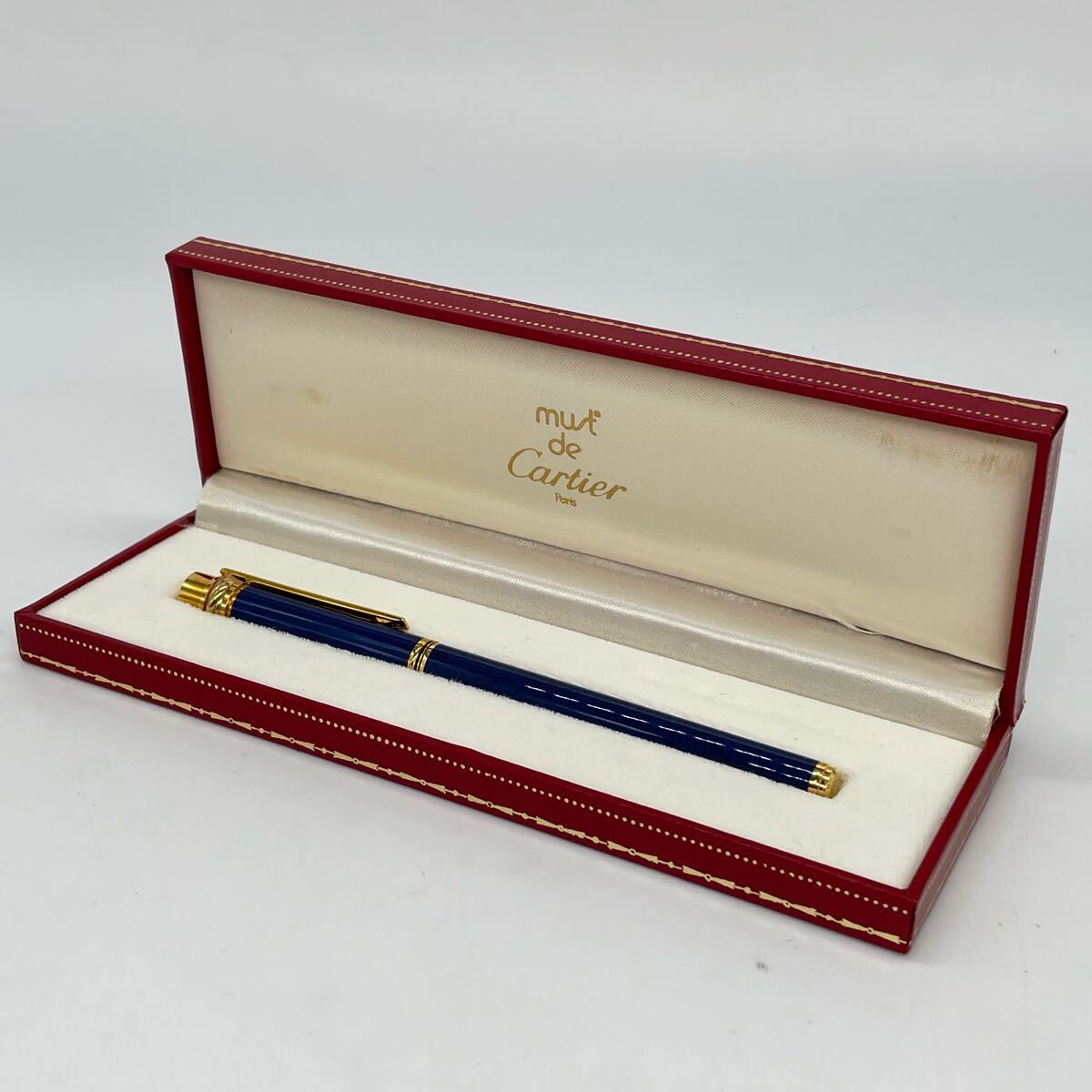 未使用カルティエ Cartier 万年筆 黒/シルバー 専用ケース付き Yahoo!オークション -「カルティエ 万年筆」の落札相場・落札価格