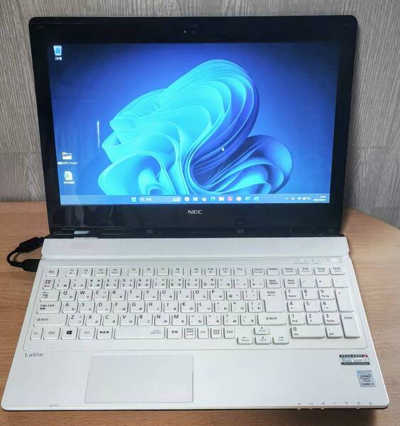 NECノートパソコンLavie15.6in Windows11 i3-5005U 新品SSD240GB M-8GB Office2021 ACアダプター、wirelessマウス付き