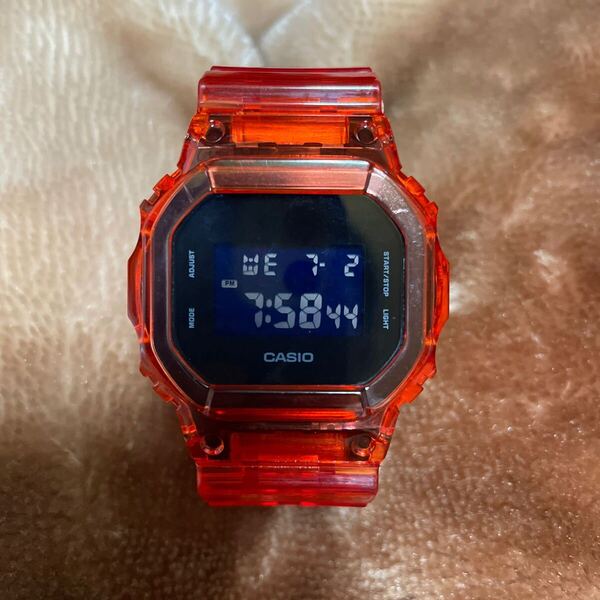 送料無料 Manhattan Portage 35周年記念モデル DW-5600BB ベルベゼ交換品 G-SHOCK CASIO レッド スケルトン カスタム パーツ 赤 反転液晶