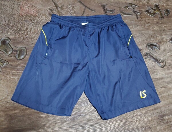 LUZ e SOMBRA STANDARD PISTE SHORT PANTS NAVY / ルースイソンブラ スタンダード ピステ パンツ ネイビー Lサイズ 4950円 検) フットサル