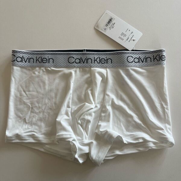 Calvin klein カルバンクライン ローライズボクサー M(S) ホワイト 白 ボクサーパンツ メンズパンツ メンズインナー ナイロン 下着