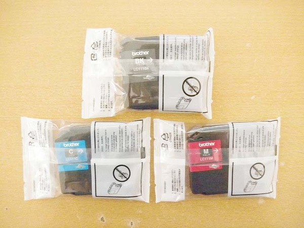 即決 送料込 期限不明 ブラザー 純正 インク LC111-4PK残 3色3コ LC111BK LC111C LC111M 箱なし