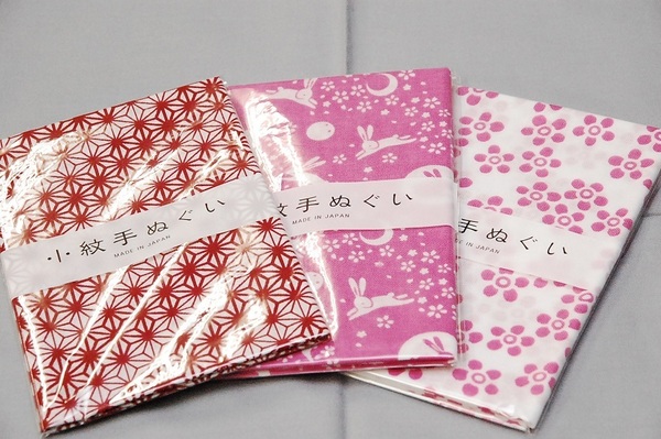 【日本手拭】小紋手ぬぐい 麻の葉、小花、うさぎ柄3本 ~用途色々~