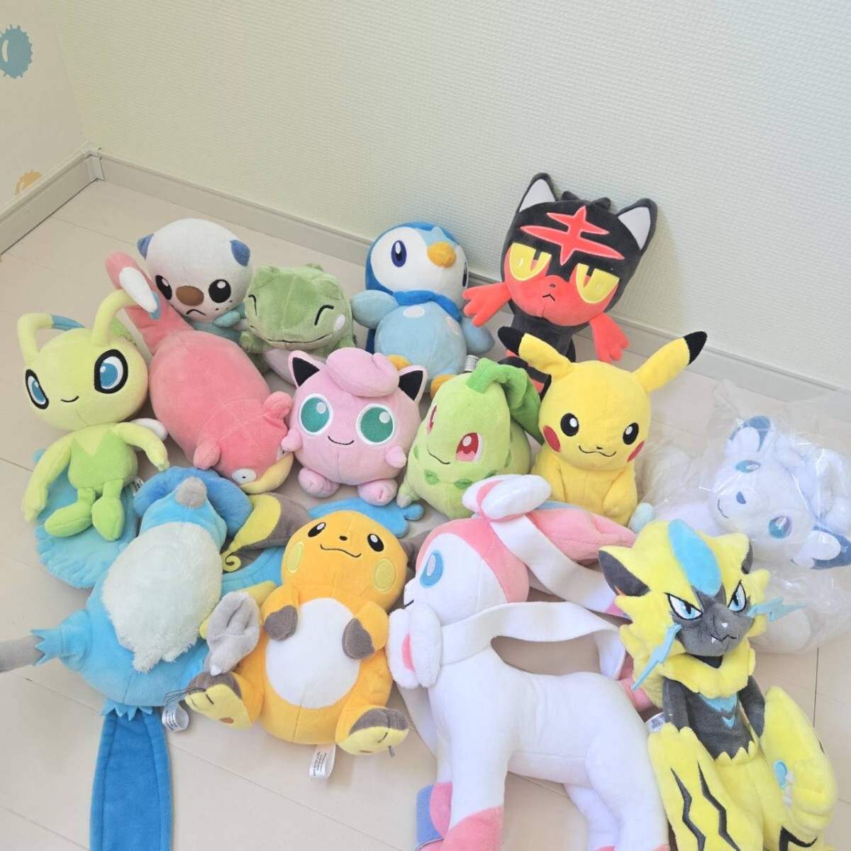 ポケットモンスター ぬいぐるみ 13点 まとめ売り Yahoo!オークション -「ポケモンぬいぐるみまとめ売り」の落札
