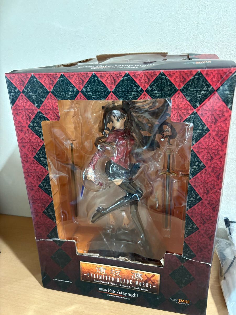 遠坂凛 劇場版 Fate - UNLIMITED BLADE WORKS 1/7 610dSCZY02L._UF350,350_QL50_.jpg