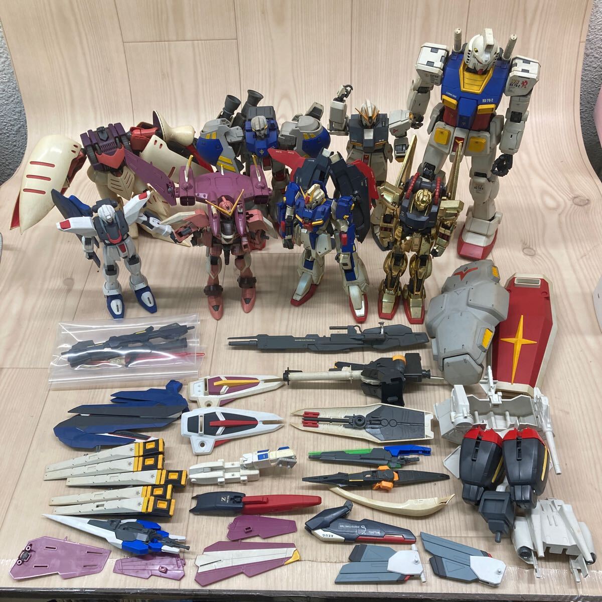 ガンダムSEEDまとめ売り Yahoo!オークション -「ガンダムseed セット」の落札相場・落札価格