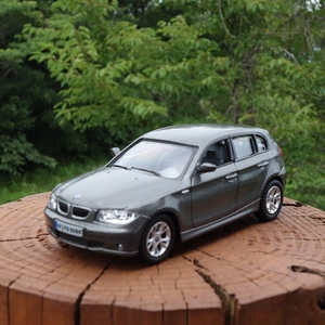 【送料450円】 BMW 1シリーズ ガンメタ ミニカー 入手困難