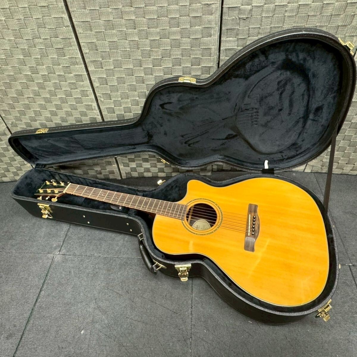 fender エレアコ ハードケース付 Yahoo!オークション -「fender ハードケース」(アコースティック