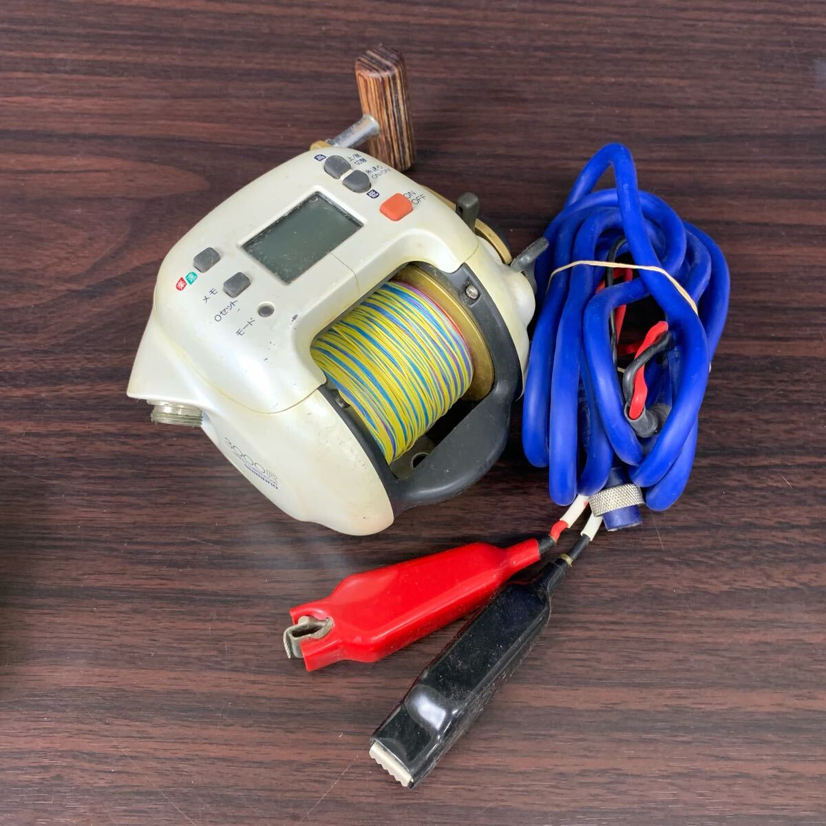 【ジャンク】 SHIMANO シマノ 電動リール 電動丸 3000R 船釣り Yahoo!オークション -「電動丸3000r」(船用) (リール)の落札相場