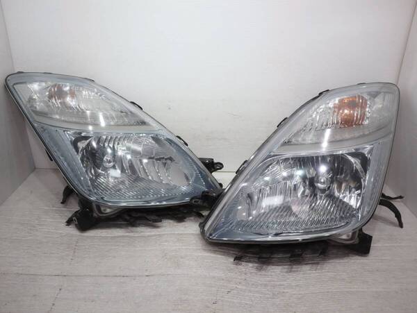 破損なし 【コーティング済】 HID キセノン 迅速発送 KOITO 47-24 迅速発送 管理BR66-4 NHW20 プリウス 後期 ヘッドライト 左右