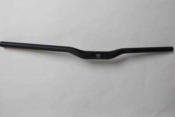 【j247】カーボンハンドル ライザーバー クロスバイク MTB 31.8mm 700mm
