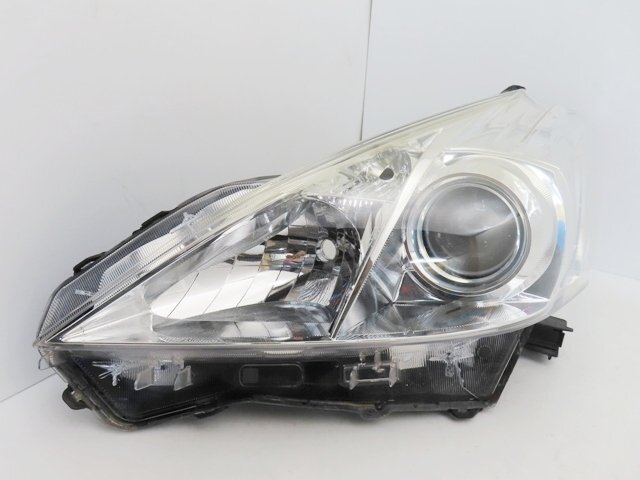 トヨタ プリウスα 前期 ハロゲン ヘッドライト 左右セット 楽天市場】【前照灯】トヨタ プリウスα 40系 後期 ハロゲン