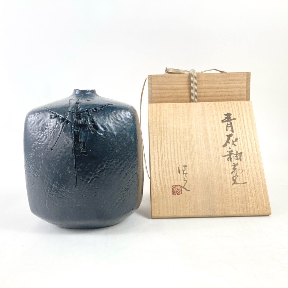 送料無料 伸也作 優雅な条紋ù灰釉花瓶 共箱 ★完品無傷★ 2025年最新】Yahoo!オークション -灰釉 花瓶の中古品・新品・未