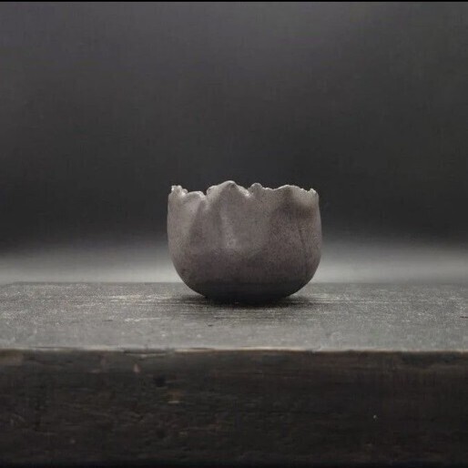 BP7d CELECTオリジナル手びねり BALL POT フチちぎり炭化焼成鉢 植木鉢 施釉鉢