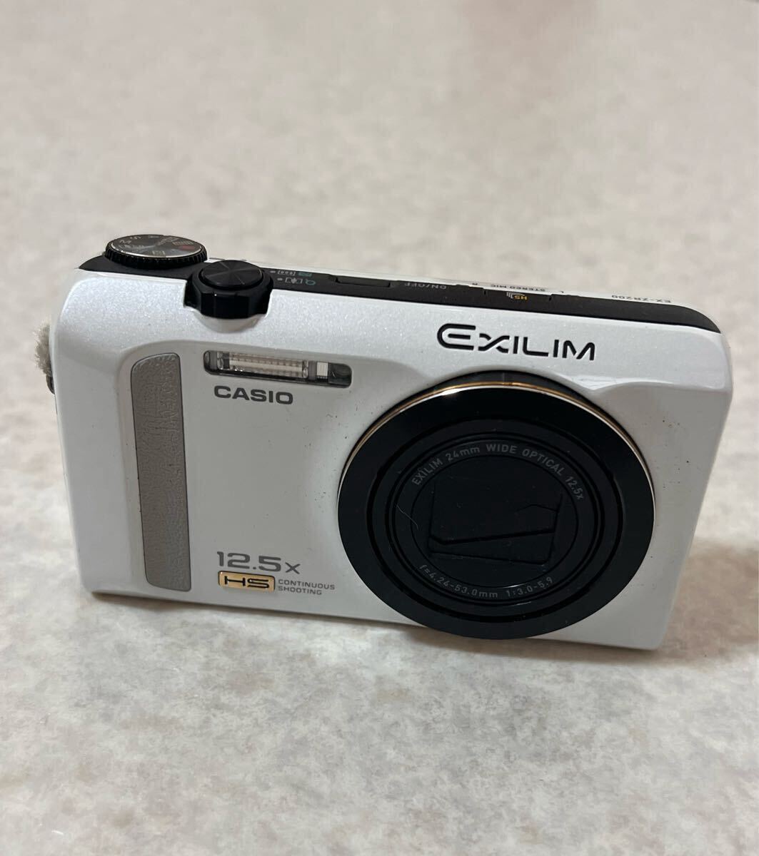 美品　CASIO　カメラ　EX-ZR200 バッテリー　黒　　コンデジ　デジカメ Amazon | CASIO デジタルカメラ EXILIM 1610万画素 光学ズーム