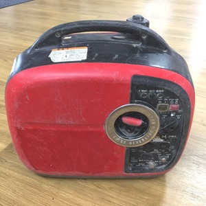 shindaiwa 新ダイワ やまびこ 1.6kVA インバータ発電機 ガソリンエンジン 燃料コックぐらつき・ゴム足欠損など IEG1600M-Y 中古