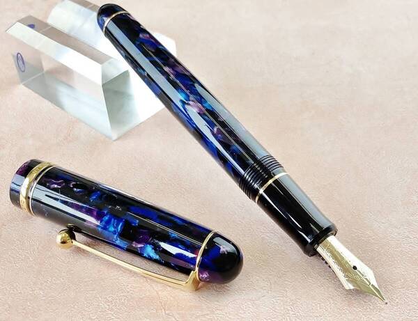 【希少】 美品 パイロット 万年筆 カスタムレガンス ブルーマーブル柄 PILOT CUSTOM LE ペン先14K-585 廃盤モデル カスタムLE