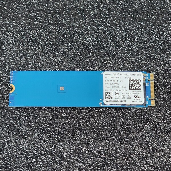 WesternDigtal WDC PC SN520(SDAPNUW-512G) 512GB NVMe SSD フォーマット済み PCパーツ M.2 2280 動作確認済み 480GB 500GB