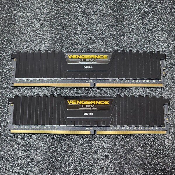CORSAIR VENGEANCE LPX DDR4-2666MHz 16GB (8GB×2枚キット) CMK16GX4M2A2666C16 動作確認済み デスクトップ用 PCメモリ (2)