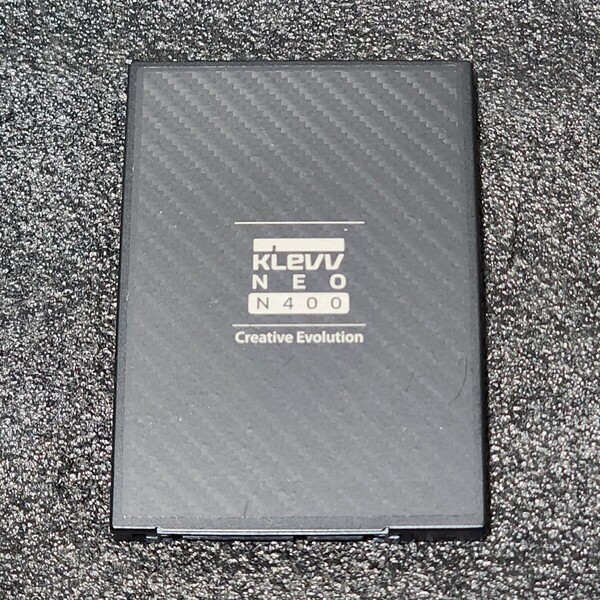 KELVV NEO N400 240GB SATA SSD 正常品 2.5インチ内蔵SSD フォーマット済 PCパーツ 動作確認済 250GB 256GB