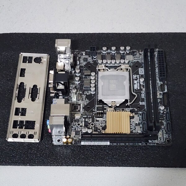 ASUS H110I-PLUS IOパネル付属 LGA1151 Mini-ITXマザーボード 第6・7世代CPU対応 最新Bios 動作確認済 PCパーツ (4)