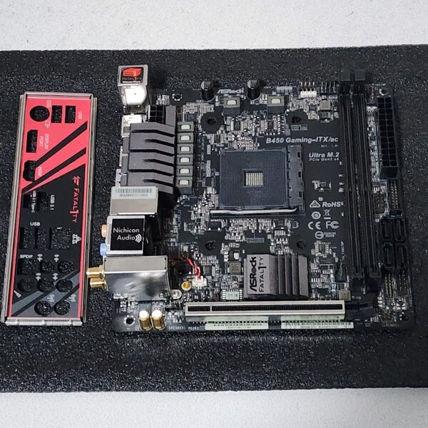 ASRock FATAL1TY B450 Gaming-ITX IOパネル付属 Socket AM4 Mini-ITXマザーボード RYZEN5000シリーズ対応 最新Bios 動作確認済 PCパーツ