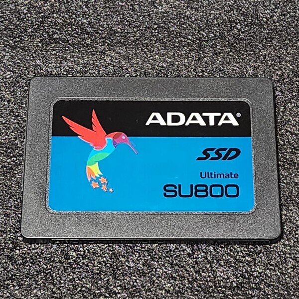 ADATA SU800(ASU800SS-256GT) 256GB SATA SSD 正常品 2.5インチ内蔵SSD フォーマット済 PCパーツ 動作確認済 240GB 250GB