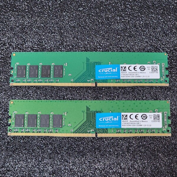 CRUCIAL DDR4-3200MHz 16GB (8GB×2枚キット) CT8G4DFS832A.C8FJ 動作確認済み デスクトップ用 PCメモリ (1)