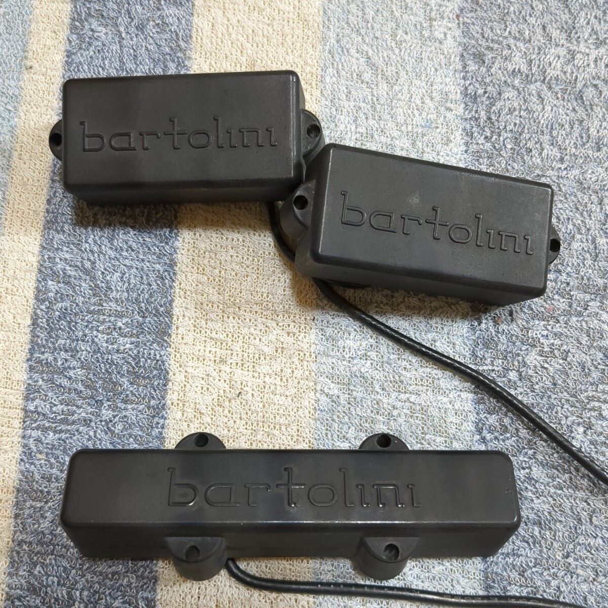 Yahoo!オークション -「バルトリーニ」(ピックアップ) (エレキ