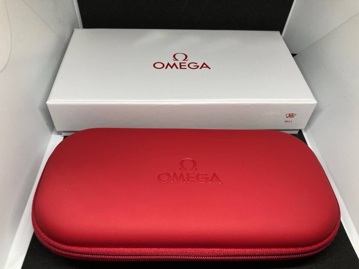オメガ OMEGA レザー 時計ケース レッド【新品・未使用】 2025年最新】Yahoo!オークション -オメガ 時計ケースの中古品