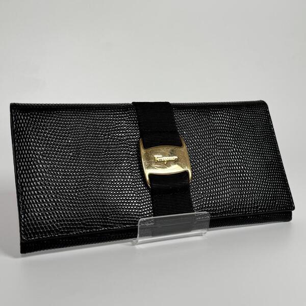 Salvatore Ferragamo サルヴァトーレ フェラガモ ヴァラ ウォレット 長財布 リボン ゴールド レザー 本革 ブラック 黒 革小物 ゴールド金具