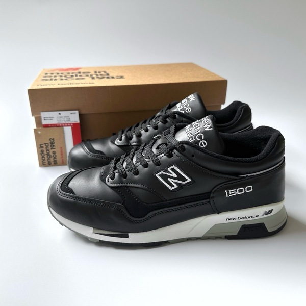 国内正規品 UK製 オールレザー New Balance M1500BK ブラック US7.5 25.5cm 中古 イギリス英国製 限定 NB 黒 スニーカー Made In England