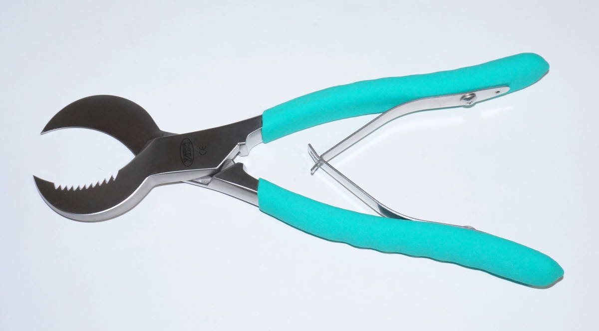 石膏鉗子　石こう鉗子　YDM USED☆YDM 石膏鉗子 歯科技工器具 - メルカリ