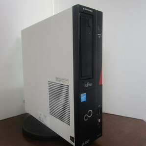 ★送料無料/Fujitsu ESPRIMO D551/GX/Celeron G1610・2.60GHz/メモリ4GB・HD500GB/ Win10 Pro 64bit /ソフト:LibreOffice25.2 他付き
